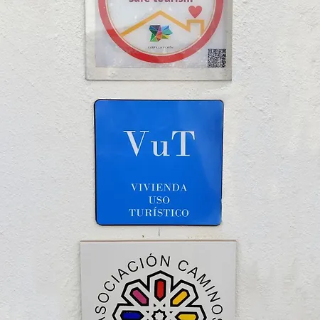 Casa Julia Vut *