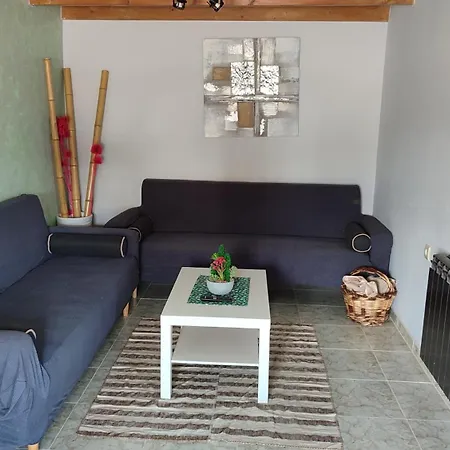 Julia Tatil Evi *