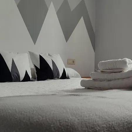 Casa Julia Vut Olleros de Tera