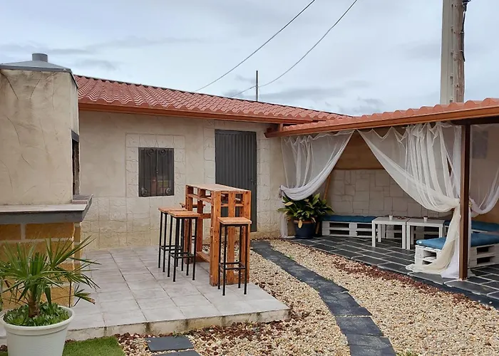 Casa Julia Vut 펜션